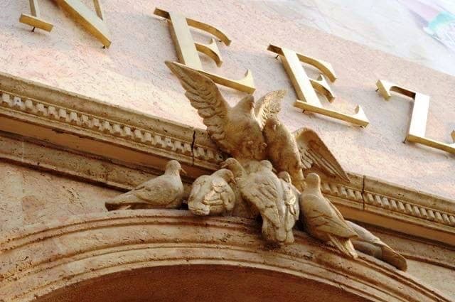 Classical facade ornament