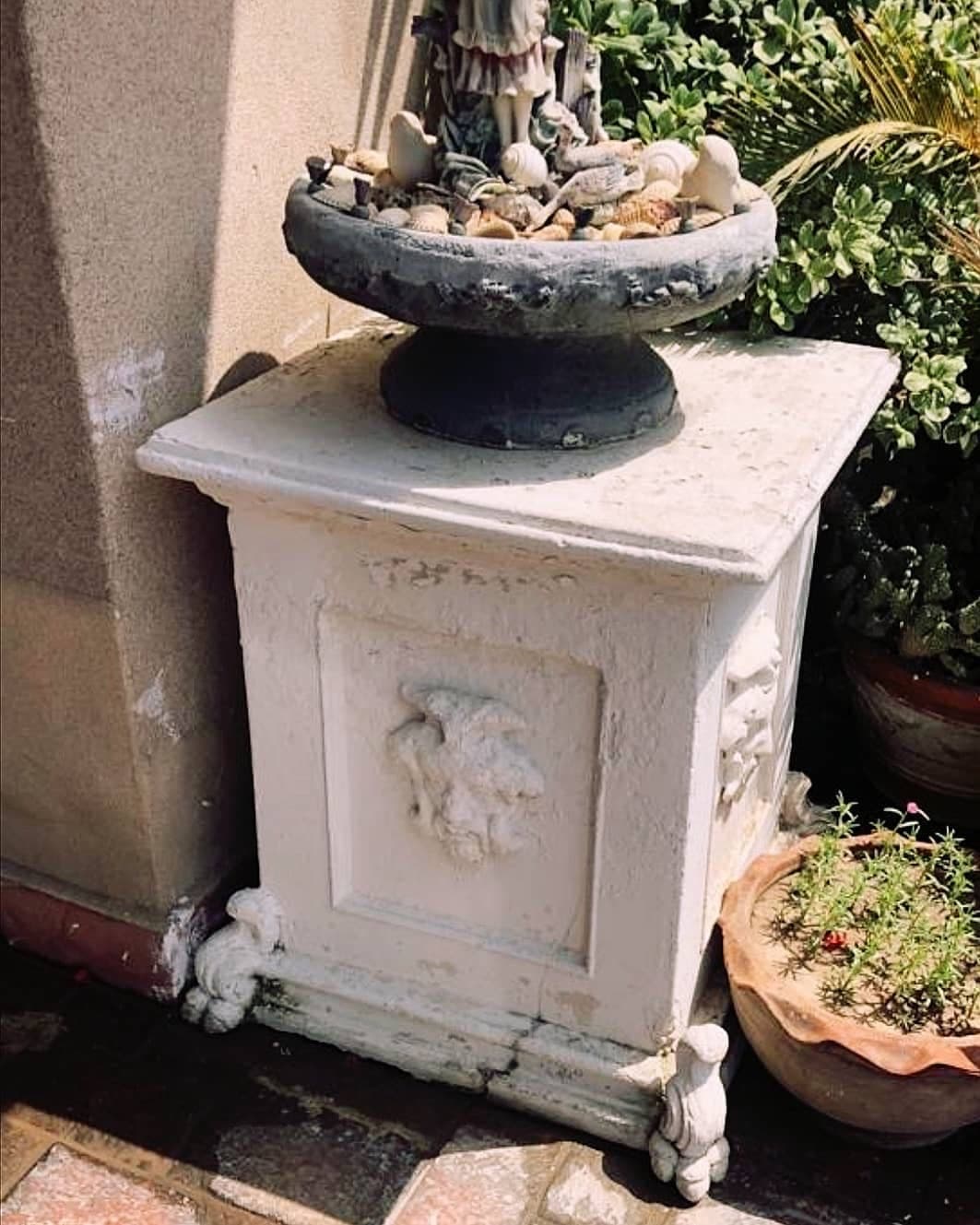 Stone garden piece: Rustic, Moisten , Broken yet Beautiful