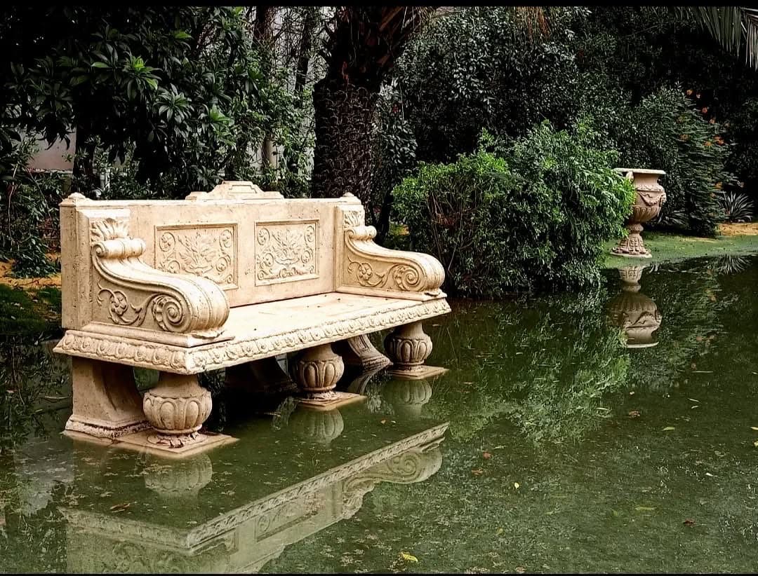Stone garden piece: Classic Garden Bench