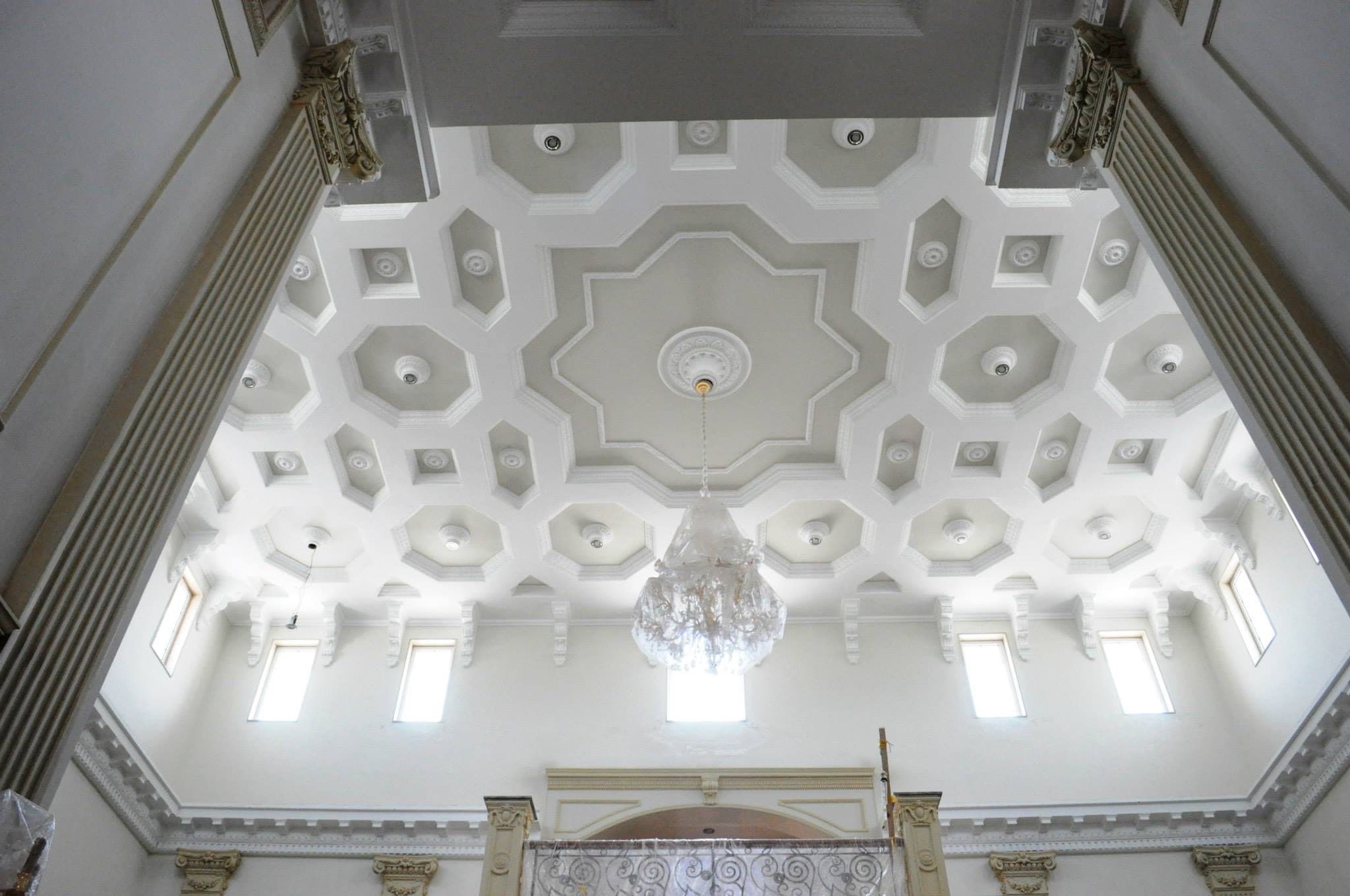 Plaster interior ornament