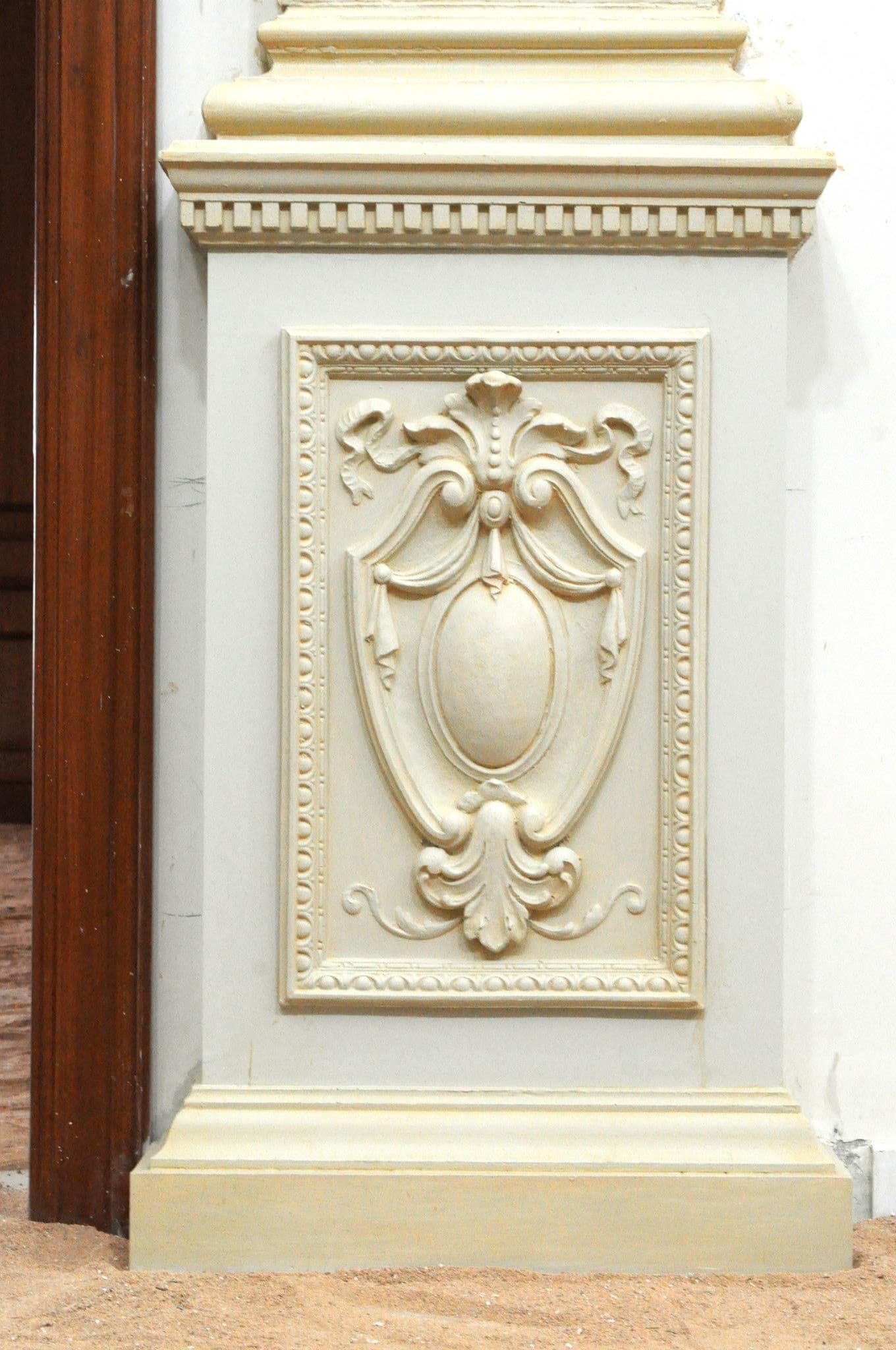 Plaster interior ornament