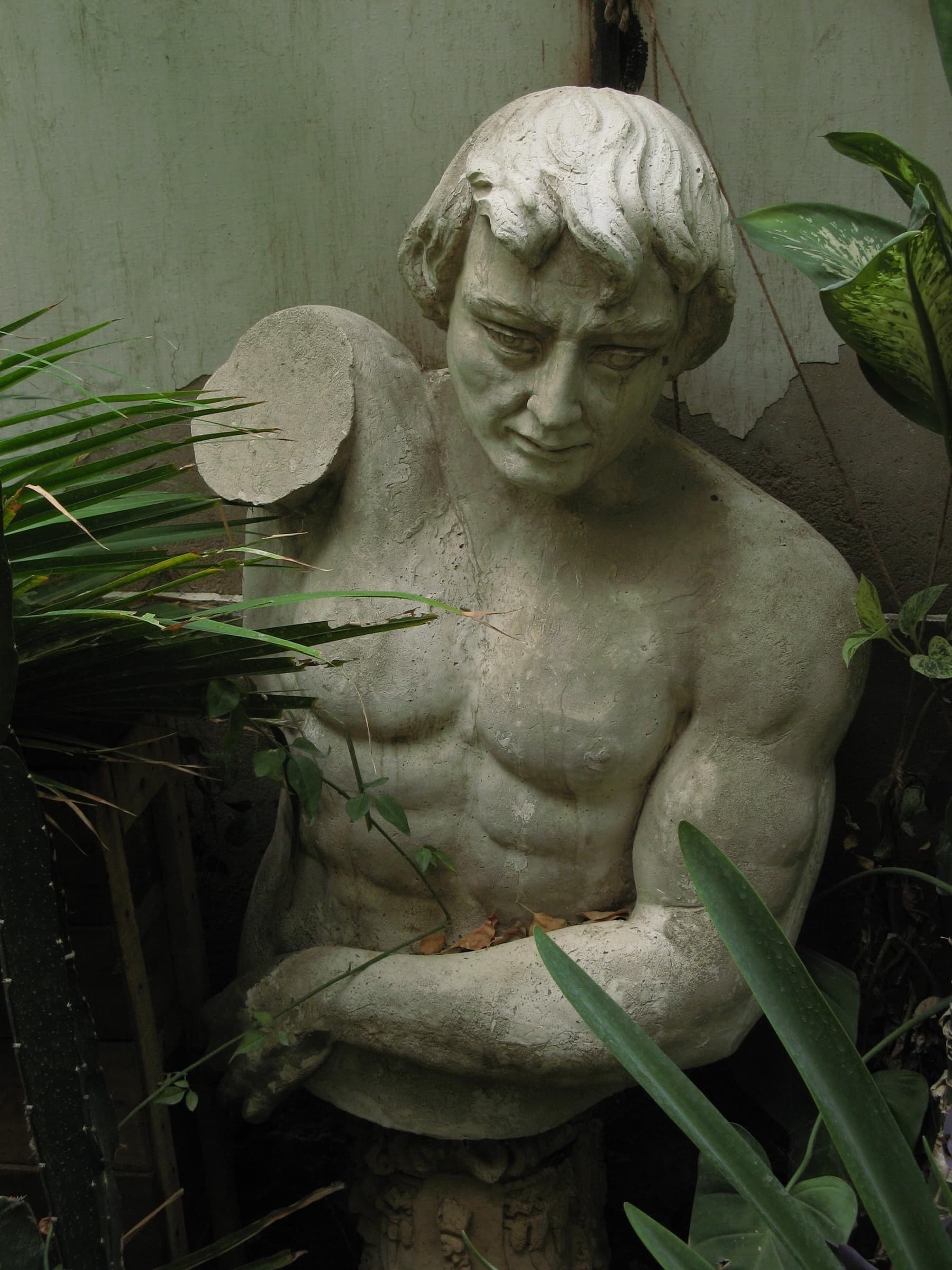 Sculpture by Shahid Hussain
