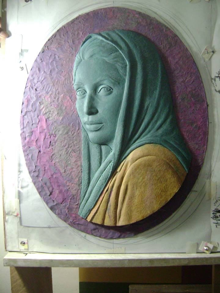 Sculpture by Shahid Hussain: Commemorative Coin of Mohtarma Benazir Bhutto
